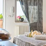 Mihaela 3*