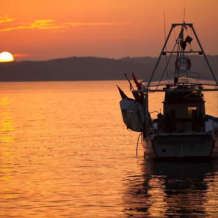 Mihaela بيت ضيافة