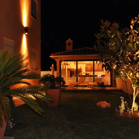 בית הארחה Mihaela 3*